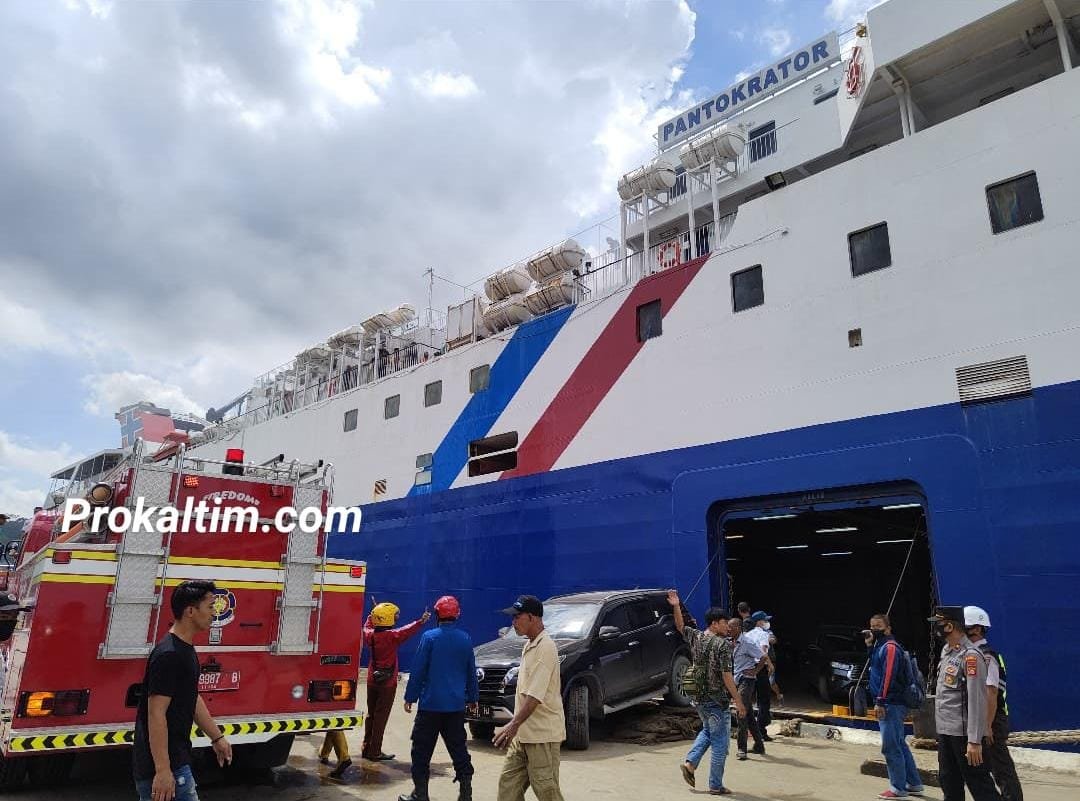 Polisi Periksa 7 Saksi Terkait Terbakarnya KM Pantokrator