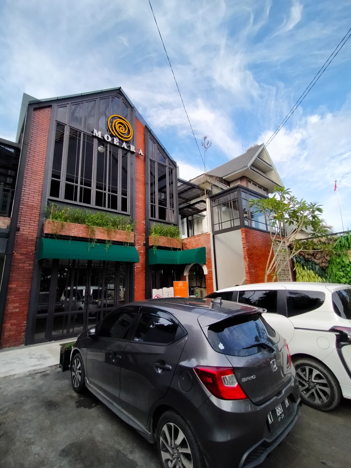Moeara Eatery & Hub: Manifestasi Cinta Bunda, Imlek dan One Stop Shopping