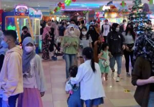 HUT Balikpapan 125, BSB Banjir Diskon dan Hadiah PROKALTIM 2 PENGUNJUNG HUT Balikpapan 125, BSB Banjir Diskon dan Hadiah PROKALTIM