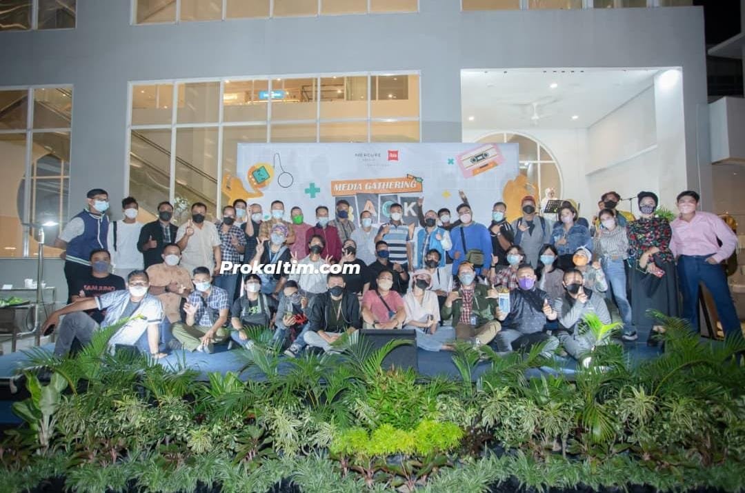 Back to 90's, Mercure Ibis Rangkul Media di Usia Keduanya PROKALTIM 1 WhatsApp Image 2022 02 06 at 07.14.38 Back to 90's, Mercure Ibis Rangkul Media di Usia Keduanya PROKALTIM