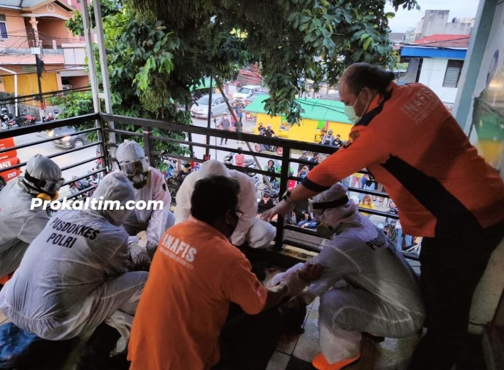 WhatsApp Image 2022 02 14 at 07.52.46 Sempat Diberi Tempat Tinggal, Pria Tanpa Identitas Meregang Nyawa, Wajah Penuh Darah PROKALTIM