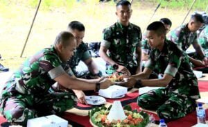 20220328 084240 Yonif Raider 600/Modang Bagikan Sembako dan Persembahkan Sarana Air Bersih Kepada Masyarakat Modang PROKALTIM