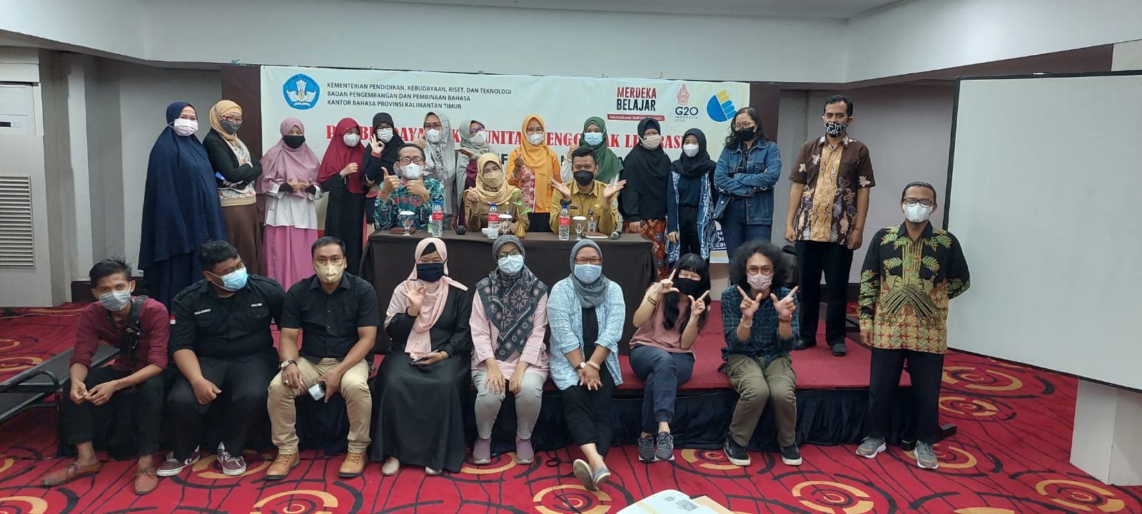 IMG 20220317 WA0042 Berlangsung Sukses. Pelatihan Penulisan Kreatif Bahasa Daerah Kaltim Diminati Kalangan Komunitas PROKALTIM