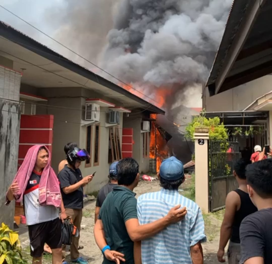 9 Bangunan Rata Dengan Tanah, Kebakaran Jalan Antasari