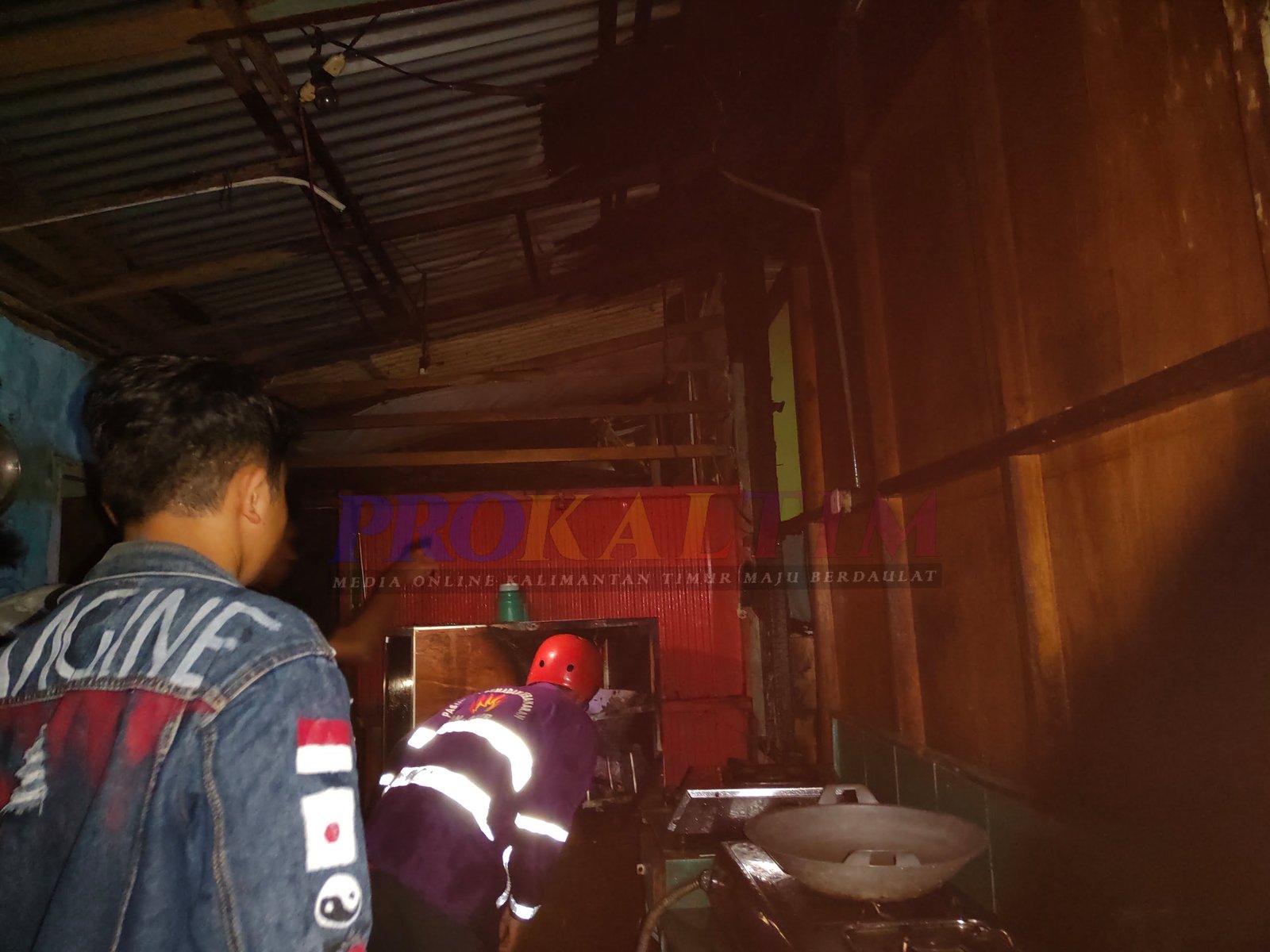 BREAKING NEWS!  Asik Sahur, Kamar Kost Marbot Nyaris Terbakar