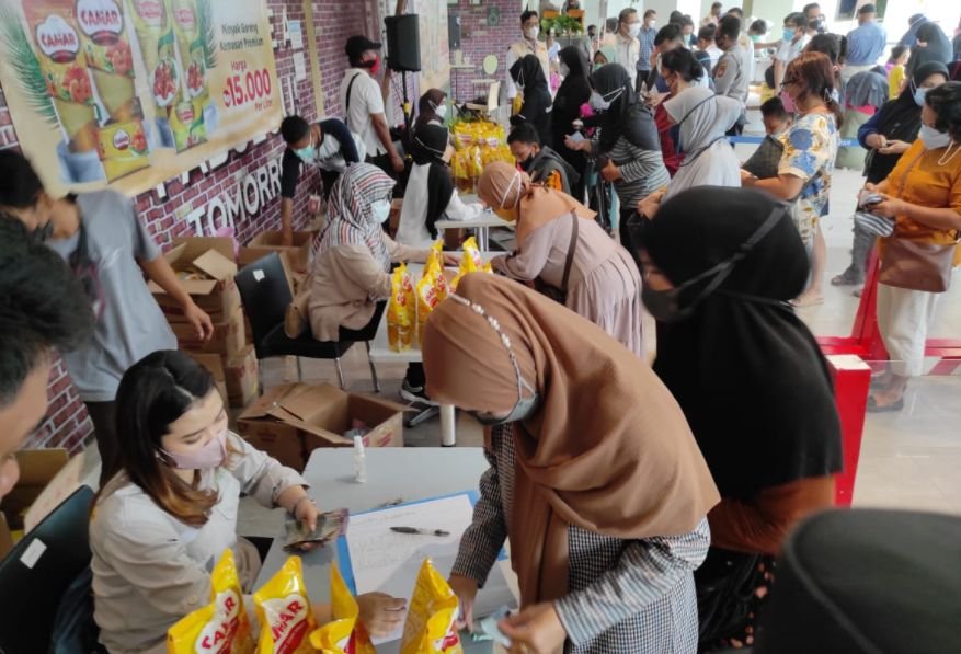 Bantu Masyarakat Jelang Idul Fitri, Apical Group Gelar Bazaar Ramadan