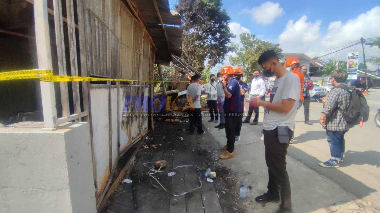 Olah TKP Kebakaran, Puslabfor Bawa Sample Ke Surabaya