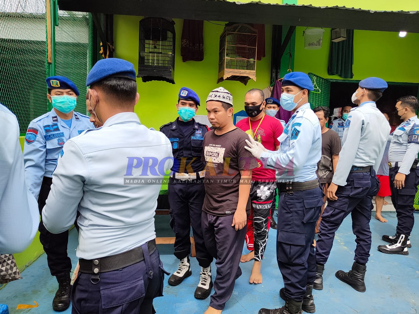 Razia Warga Binaan Pemasyaraktan, Lapas Narkotika Kelas II A Amankan Beberapa Barang Terlarang