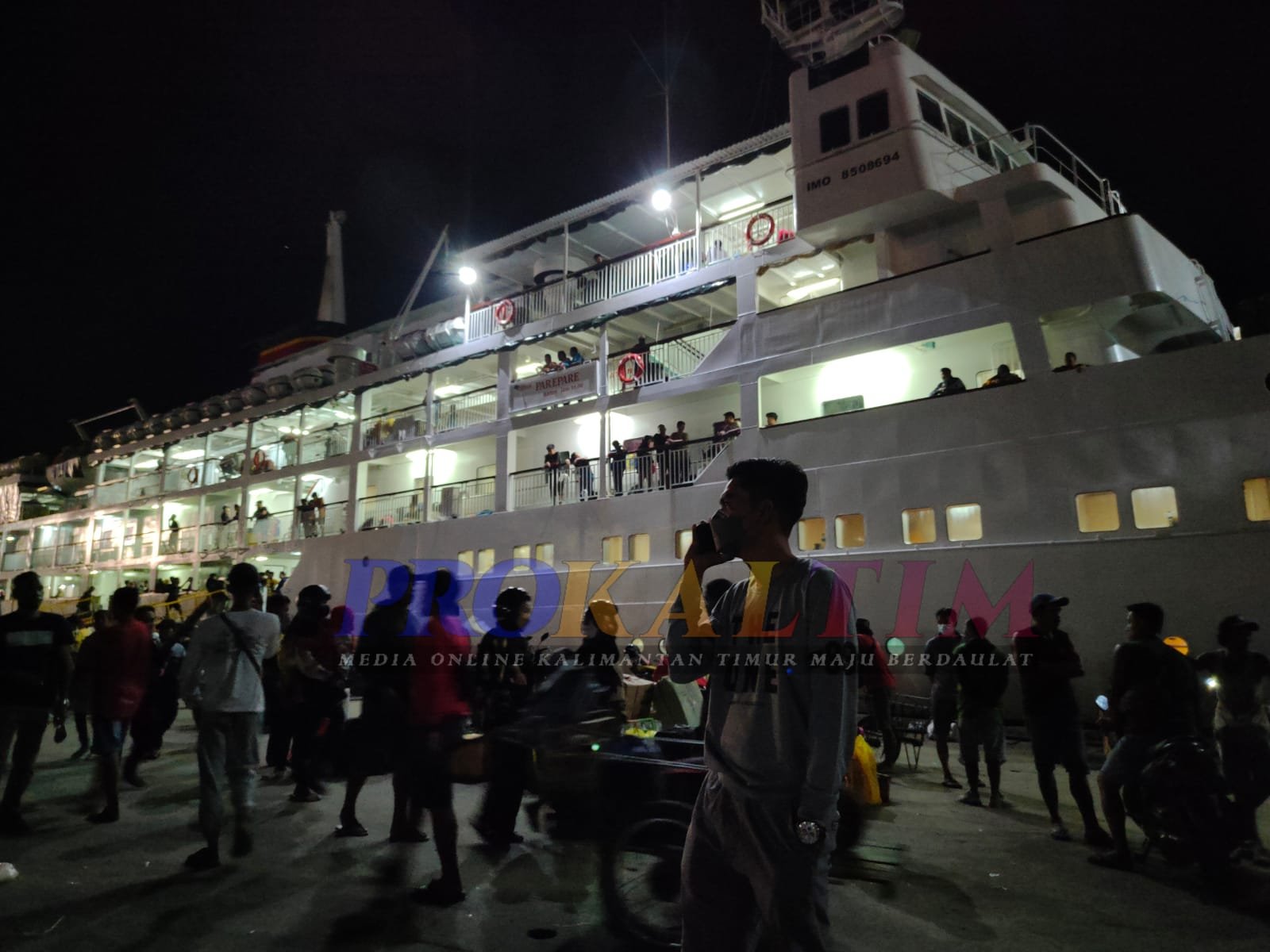 Pelabuhan Samarinda Padat, Banyak Penumpang Khawatir Tertinggal, Datang Lebih Awal