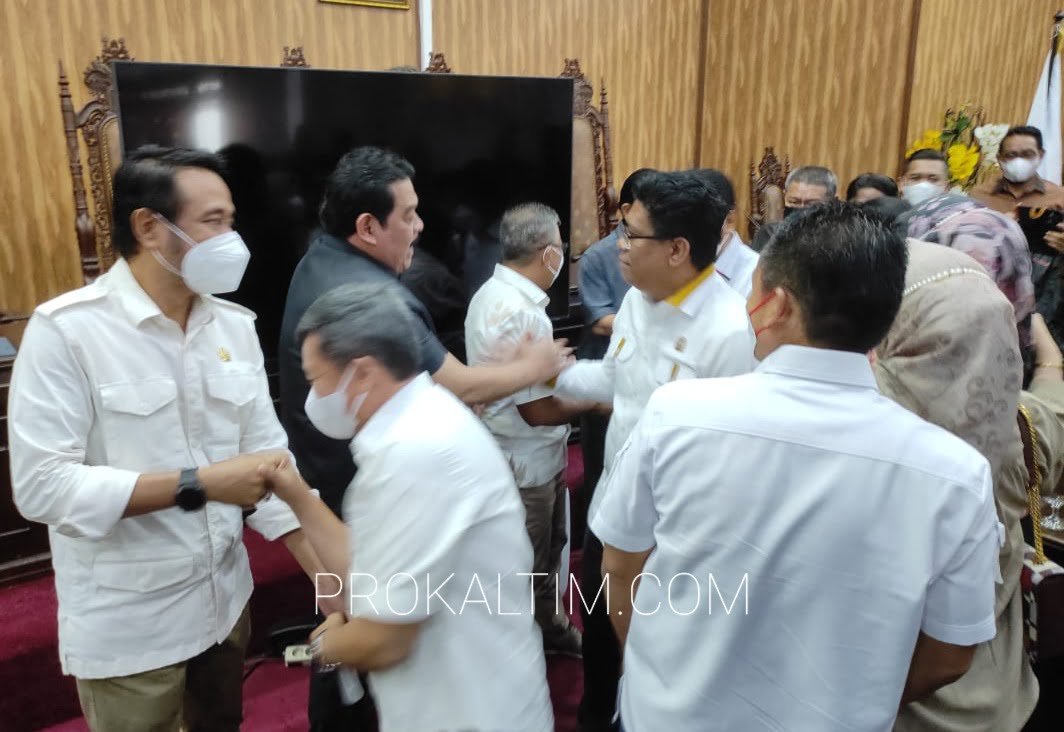 Silaturahmi DPRD Balikpapan dengan Seketariat dan Para Awak Media