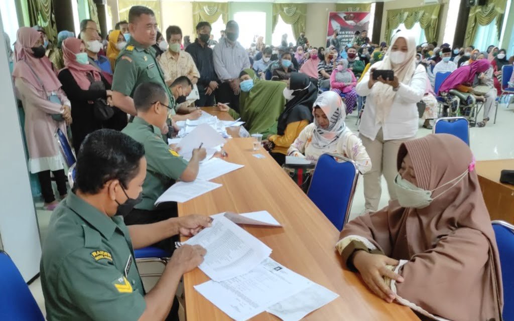 20220520 084608 6 Ribu Paket BLT Minyak Goreng dari Kodim 0905 Balikpapan PROKALTIM