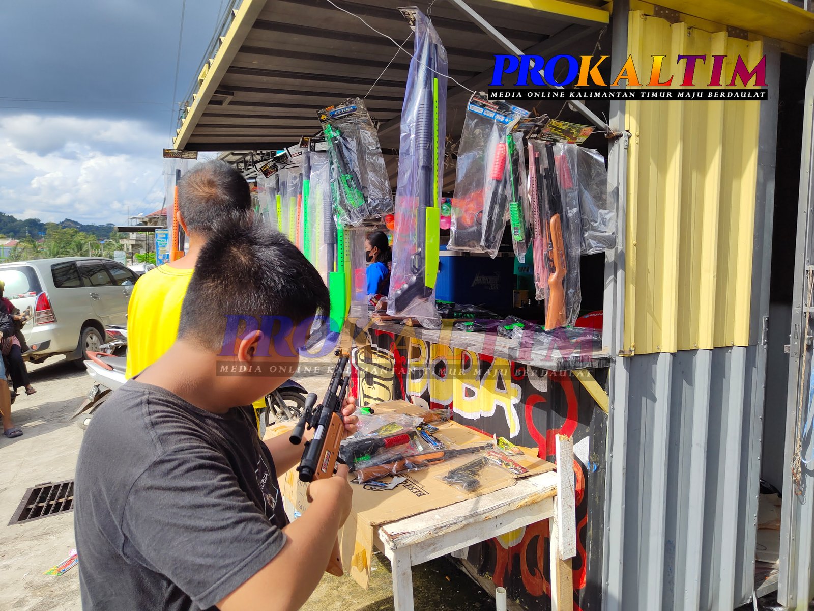 Pedagang Mainan Turun Omset, Anak Lebih Pilih Game Online, Serbu Swalayan