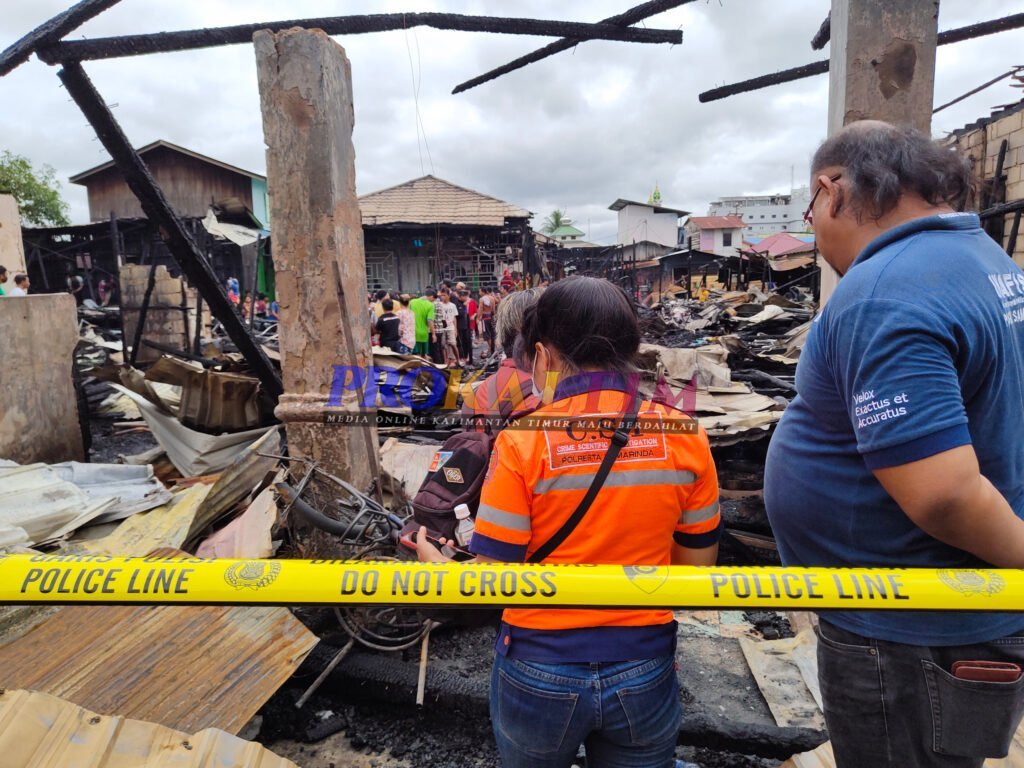 InShot 20220527 091219184 Olah TKP Kebakaran Jalan S Parman, Polisi Temukan Hal Ini PROKALTIM