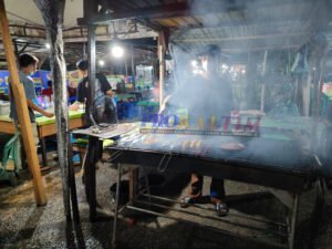 InShot 20220530 072618300 Wisata Kuliner, Warung H Farel Jadi Pilihan PROKALTIM