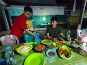 InShot 20220530 072655289 Wisata Kuliner, Warung H Farel Jadi Pilihan PROKALTIM