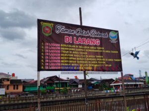 InShot 20220602 060346066 22 Gerobak Pedagang "Mucil" Masih Parkir Sembarangan, PT SGS Siapkan Lahan PROKALTIM
