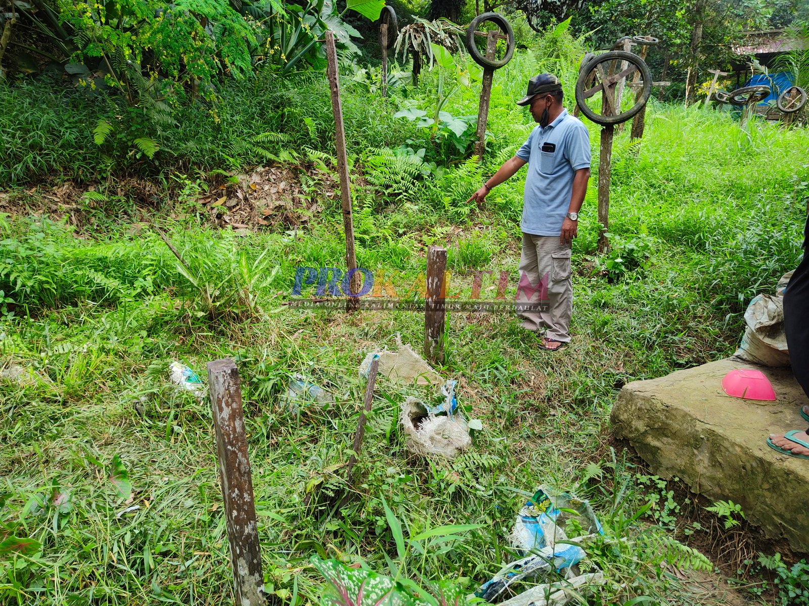 Potong Rumput, Abdul Rahman Tergeletak, Diduga Kesetrum