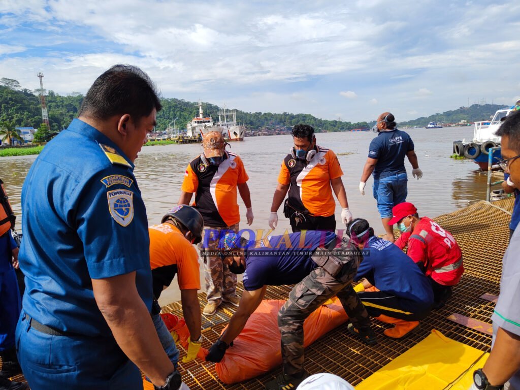 InShot 20220608 021202278 Mr X Ditemukan Di Belakang Polsek KP PROKALTIM