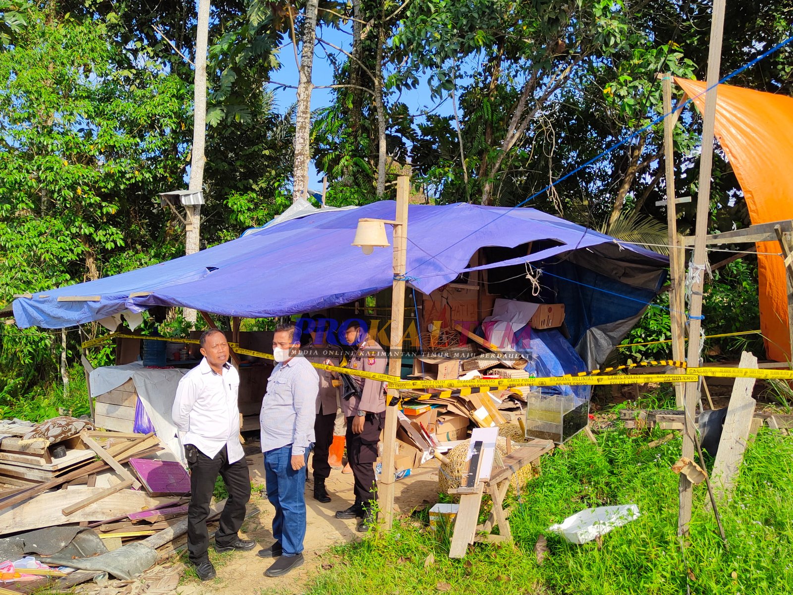 Siang Masih Makan Bersama, Sore Ditemukan Gantung Diri