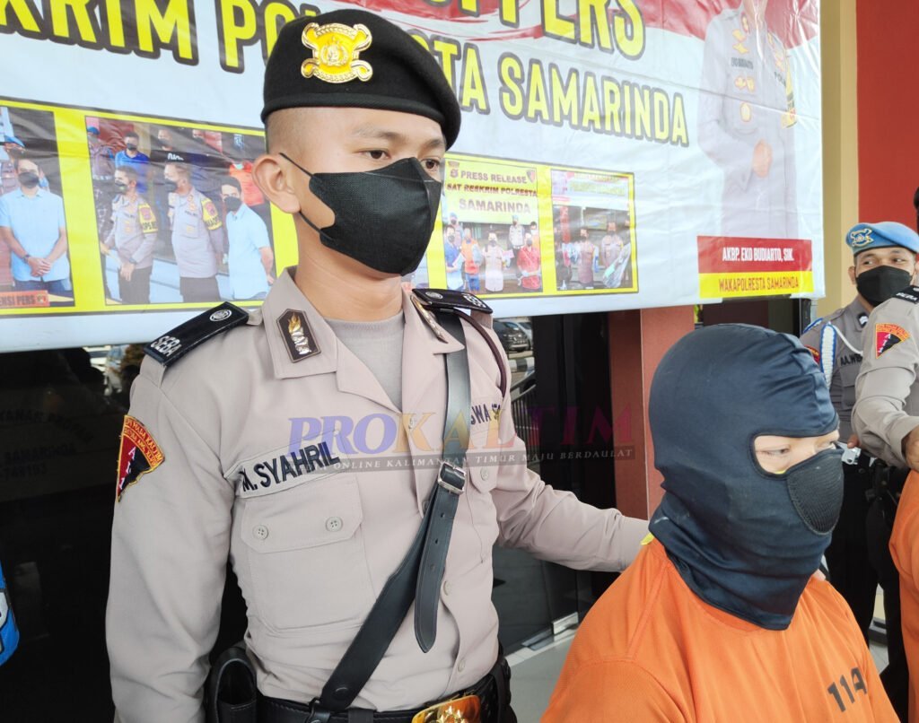 InShot 20220618 080823305 Peras Pengendara, Mengaku BNN Sikat Dua HP dan Uang Rp 700 Ribu PROKALTIM