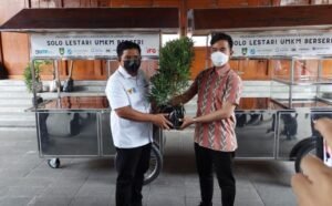 Munadi Herlambang : Kolaborasi BUMN Holding Perasuransian dan Penjaminan Salurkan Bantuan Ratusan Juta untuk Warga Kota Solo PROKALTIM 2 Screenshot 6 23 2022 12 09 07 PM Munadi Herlambang : Kolaborasi BUMN Holding Perasuransian dan Penjaminan Salurkan Bantuan Ratusan Juta untuk Warga Kota Solo PROKALTIM
