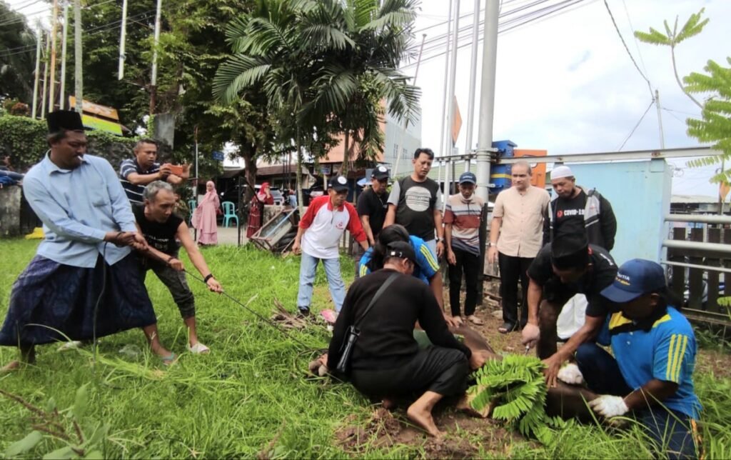 20220711 075223 Info Bencana Balikpapan Bersama LPM Muara Rapak, Sembelih Dua Ekor Sapi PROKALTIM