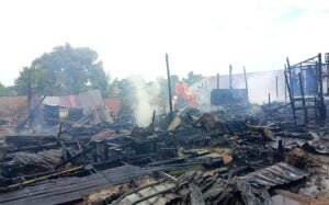 20220712 111635 7 Rumah Dinas TNI AD Ludes Terbakar PROKALTIM