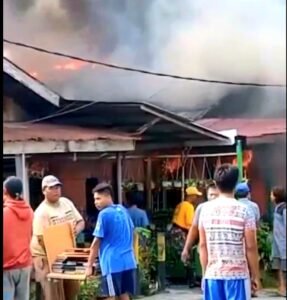 20220714 090022 Nyaris Terjebak Kebakaran, Seorang Anak Berhasil Diselamatkan Petugas PROKALTIM