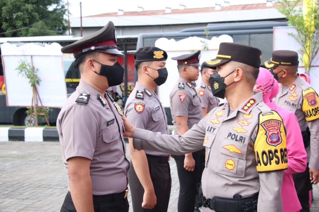 IMG 20220701 WA0069 80 Personel Polresta Samarinda Naik Pangkat di Hari Bhayangkara PROKALTIM