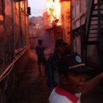 3 Bangunan Kosong di Dr Soetomo Ludes Terbakar