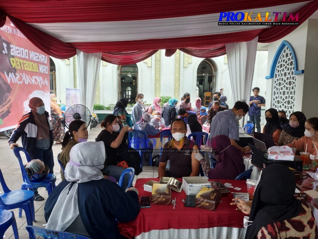 InShot 20220722 111207467 Covid-19 Melonjak, Binda Kaltim Genjot Vaksin PROKALTIM