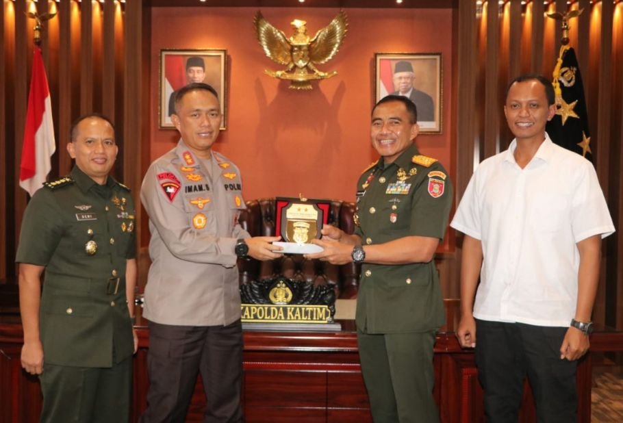 Screenshot 7 26 2022 5 49 09 PM Bangun Harmonisasi TNI-Polri, Kapolda Kaltim Sambut Hangat Audiensi Pangdam VI/Mlw PROKALTIM