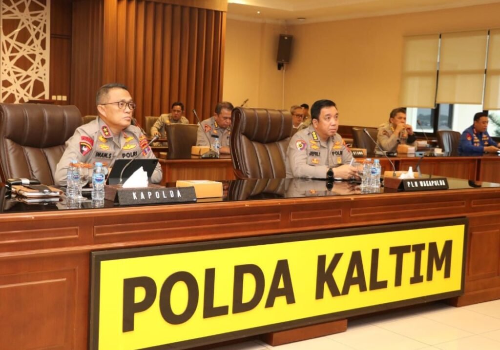 20220831 115637 Bahas Dampak Rencana Penyesuaian Harga BBM, Kapolda Kaltim Hadiri Vicon Bersama Wakapolri PROKALTIM