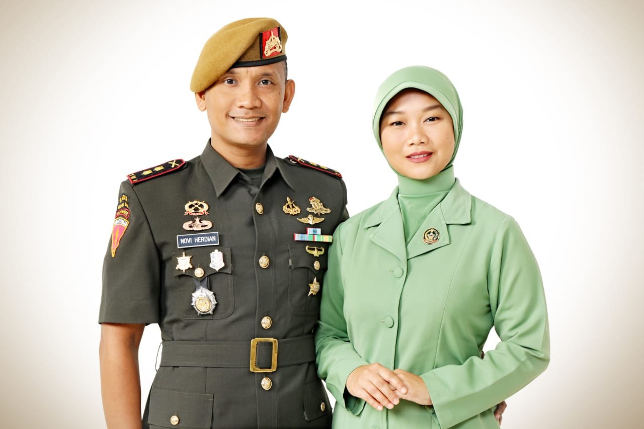 Letkol Arm Novi Herdian, Anak Buruh Pabrik Di Medan Konflik