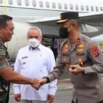 Kapolda Kaltim Sambut Kedatangan Panglima TNI di Benua Etam