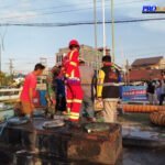 Bersihkan Bunker Pertalite di SPBU Bung Tomo, Ayah dan Anak Luka Bakar