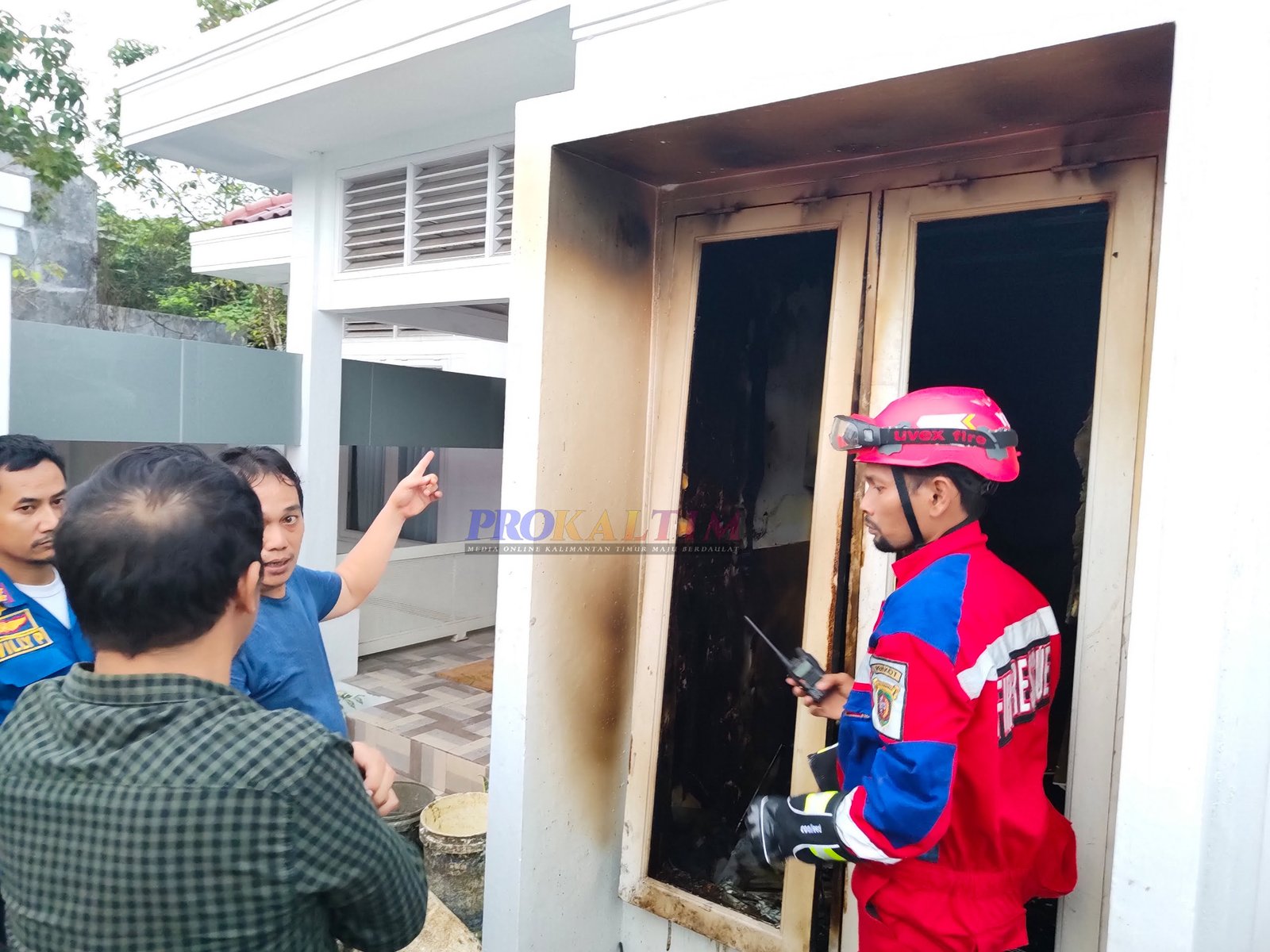 Belum di Huni, Sebuah Rumah di Garden Hills Samarinda Terbakar