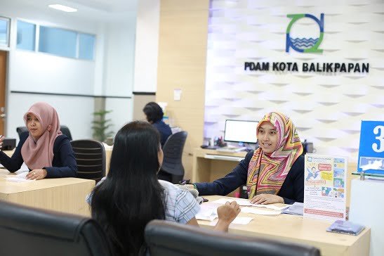 Yok Bayar Tagihan Air Tepat Waktu. Kontribusi Pelanggan Bagi Operasional Perumda TMB PROKALTIM 1 WhatsApp Image 2022 08 26 at 17.38.18 Yok Bayar Tagihan Air Tepat Waktu. Kontribusi Pelanggan Bagi Operasional Perumda TMB PROKALTIM