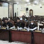Revisi PAD, Semua Fraksi Menyampaikan Pandangan Kritis