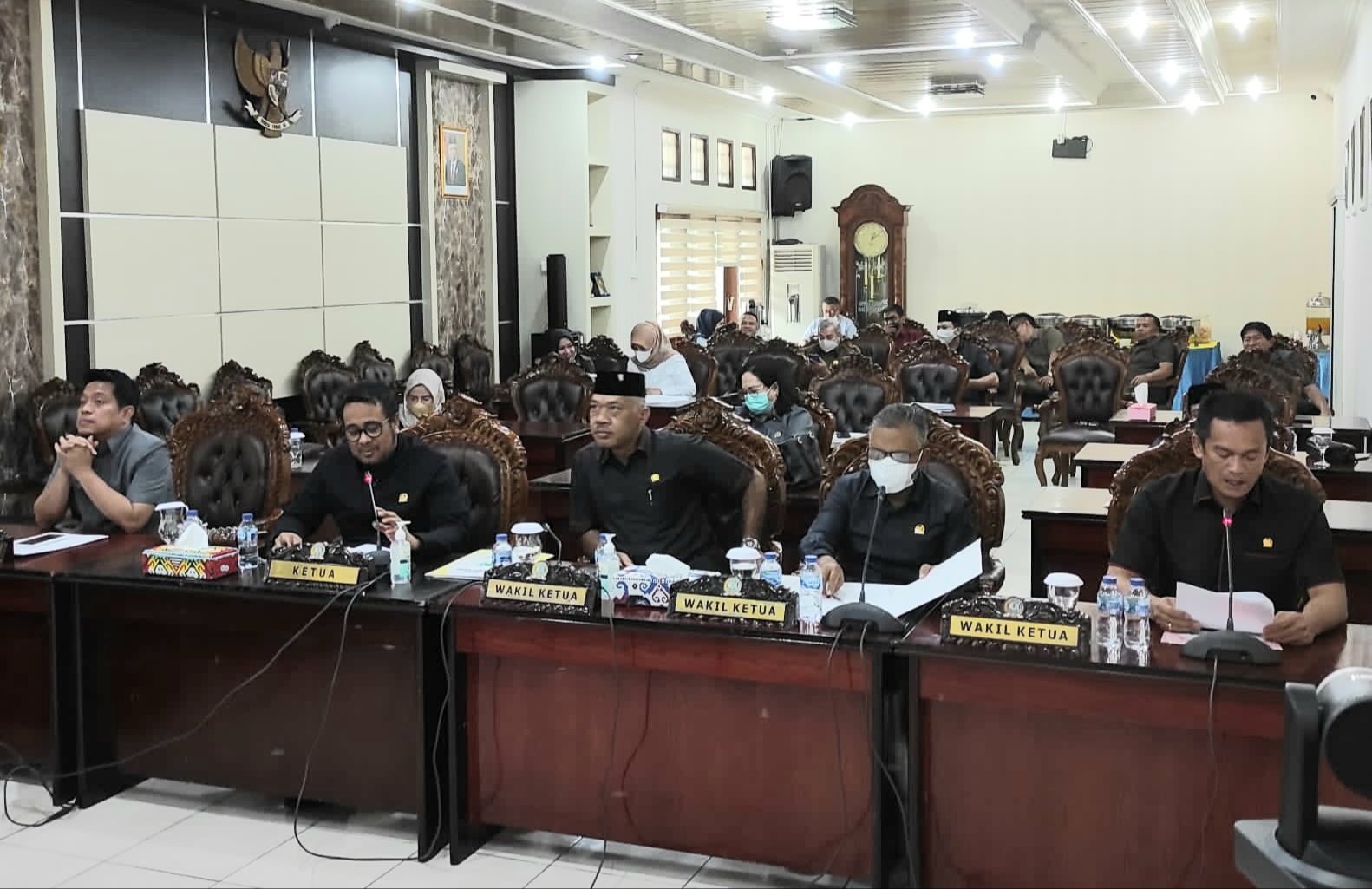 Revisi PAD, Semua Fraksi Menyampaikan Pandangan Kritis