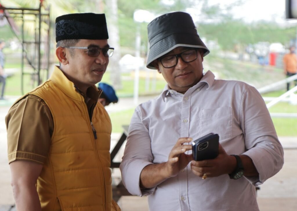 20220907 085546 Wali Kota dan Pj Gubernur Sulbar Tinjau Kesiapan Penyambutan Perahu Sandeq PROKALTIM