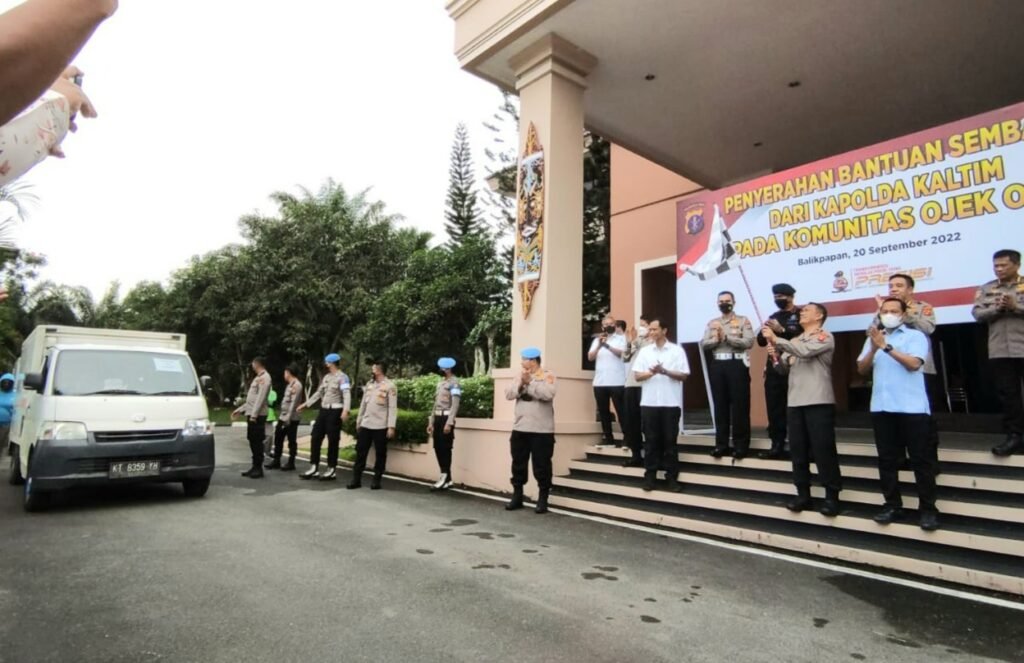 20220920 171726 1000 Ojol Balikpapan Peroleh Paket Sembako dari Polda Kaltim PROKALTIM
