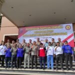 Polda Kaltim Berikan Bantuan 1.000 Paket Sembako Kepada Buruh yang Terdampak Kenaikan BBM