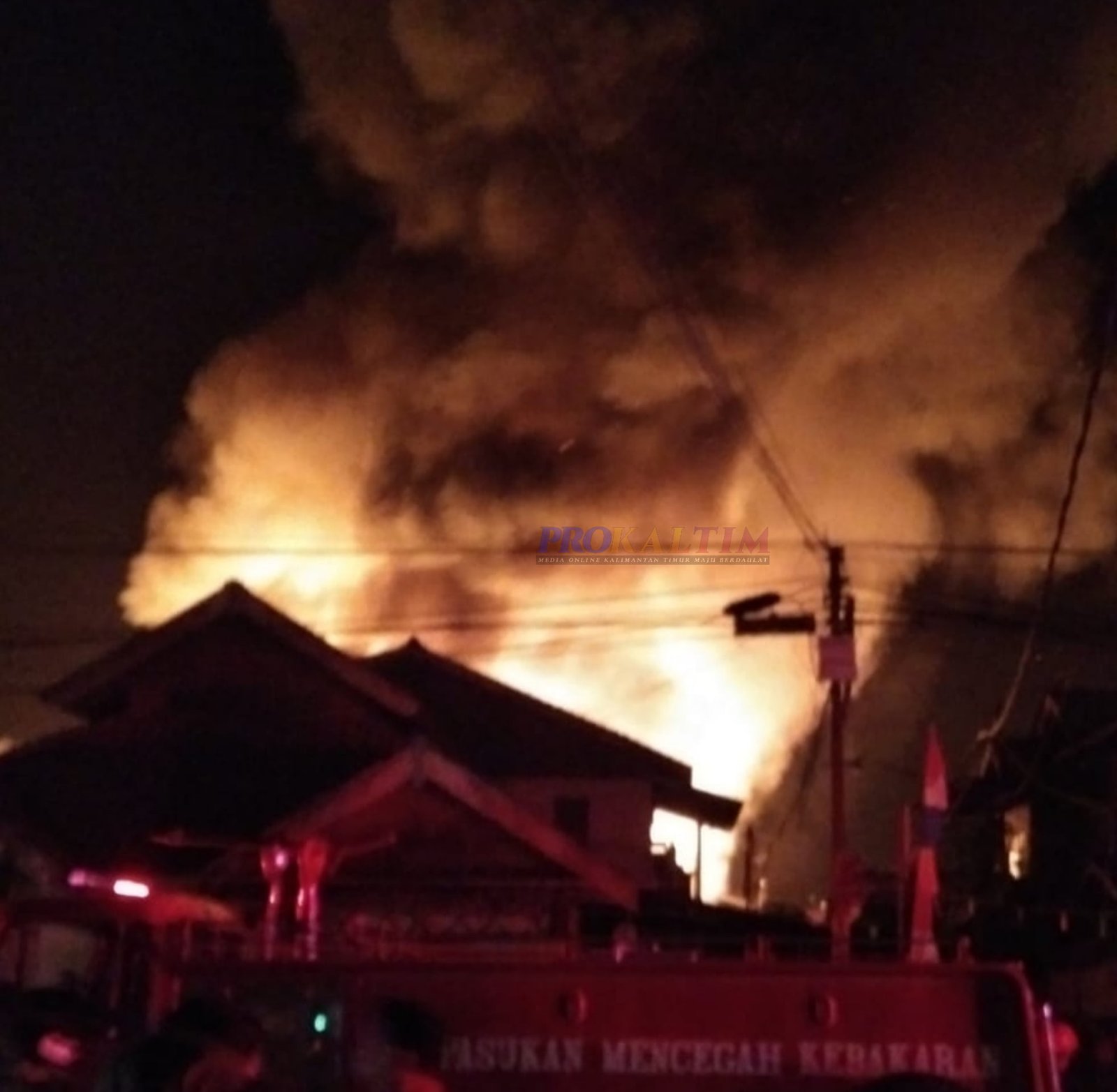 BREAKING NEWS! AM Sangaji Lautan Api