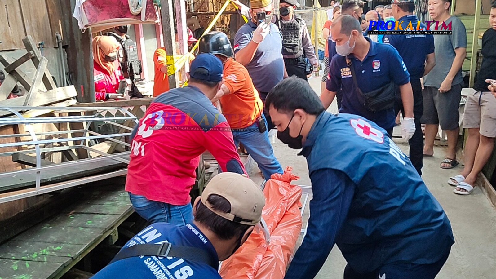 Pria 67 Tahun Terbujur Kaku Di Teras Rumah