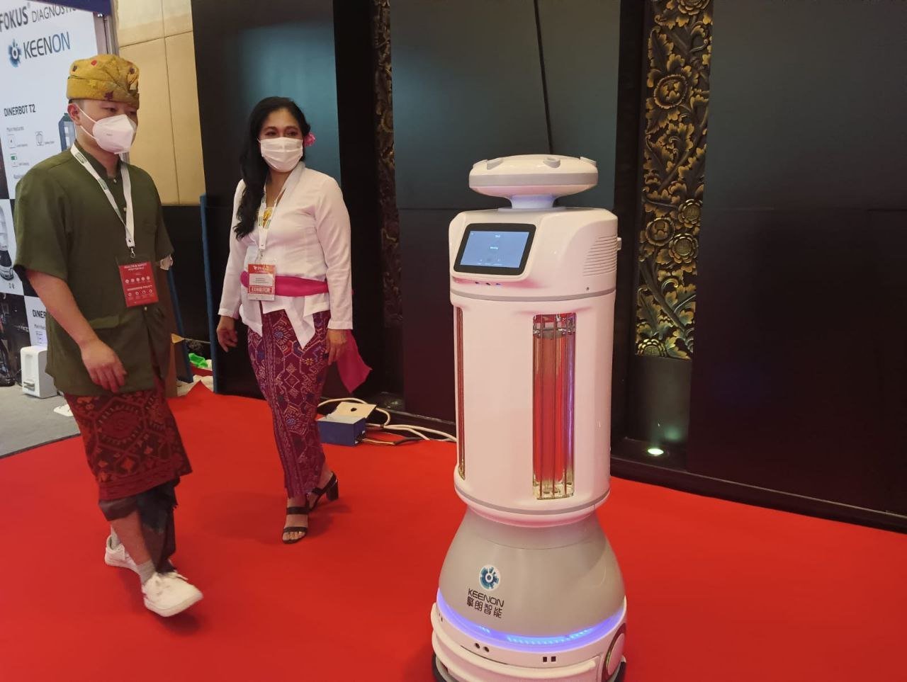Keenon, Robot Pelayan Hotel Sudah Hadir di Indonesia
