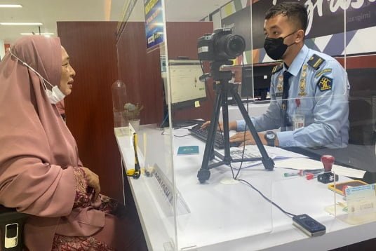 20221012 155946 Hari Ini Paspor Baru Masa Berlaku 10 Tahun. Ini Syaratnya PROKALTIM