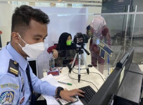 20221014 125720 Paspor 10 Tahun, Warga Balikpapan: Imigrasi Mengakomodir Keinginan Masyarakat PROKALTIM