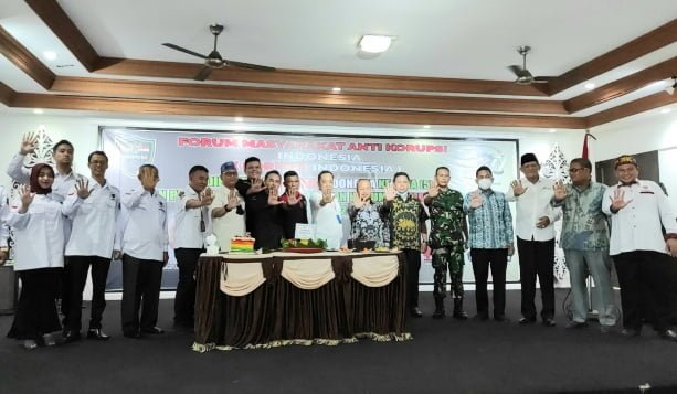 HUT ke-5 Formak Melantik Pengurus LBH. Siap Berikan Bantuan Hukum Ke Masyarakat Miskin