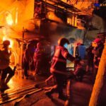Breaking News: Kebakaran di Biawan Samarinda, Puluhan Rumah Terbakar